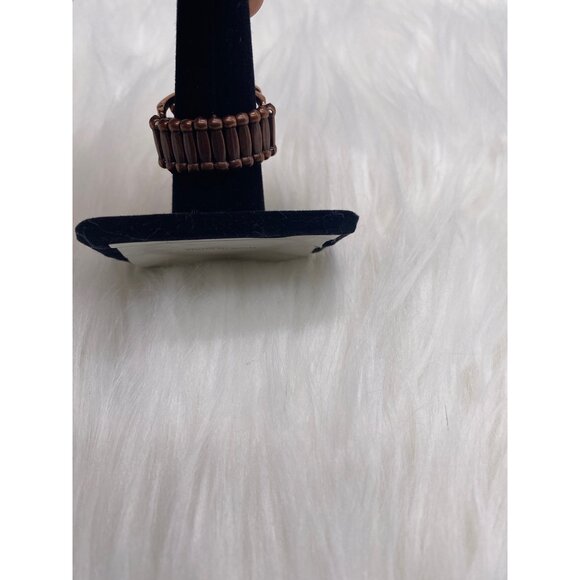 Paparazzi Jewelry Full Of Flutter Copper Ring Stretch Band Butterfly For Women - Picture 6 of 6